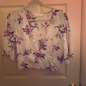 Cute floral crop top.